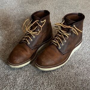 Red wing heritage shoe W